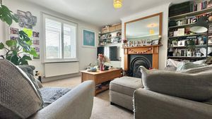 Sitting Room- click for photo gallery